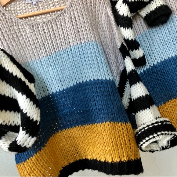 NEW 🍂💙LOVELY KNIT SWEATER - Picture 2 of 7